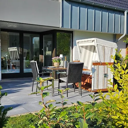 Kaept'n Gordon, App 2 Apartman